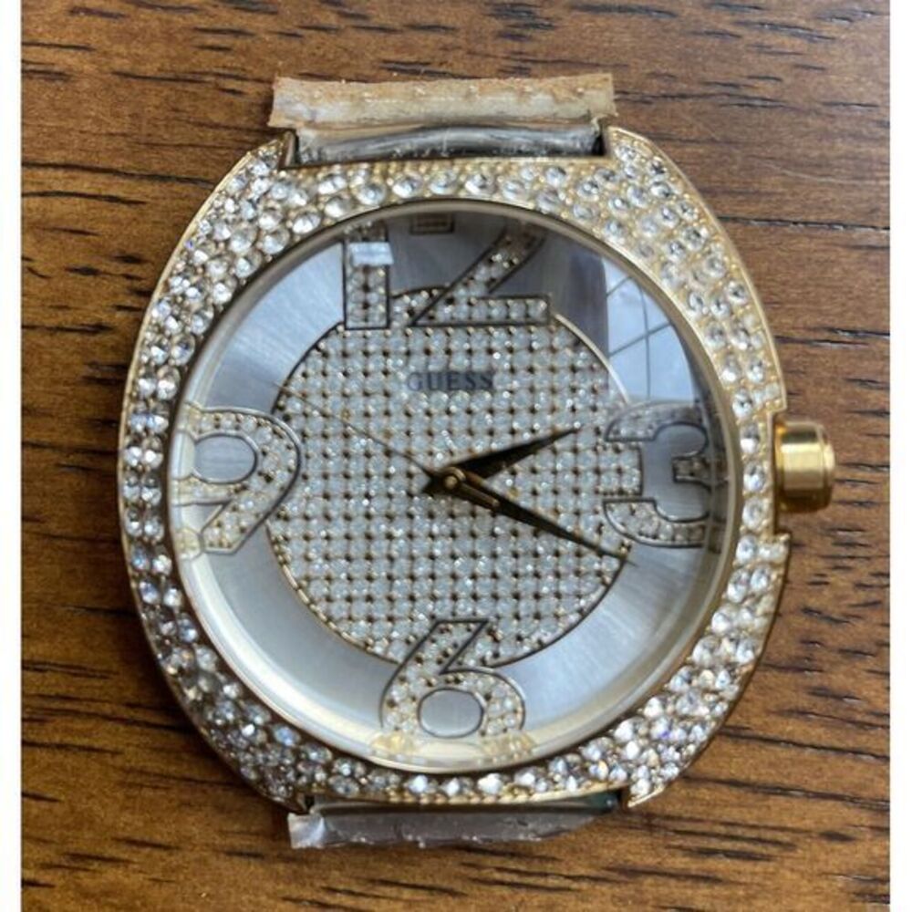 GUESS - Women - Stainless Steel Quartz Watch With Swarovski‎ Crystals - G13529L